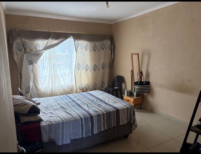 2 BEDROOM FREEHOLD FOR SALE IN SOSHANGUVE S